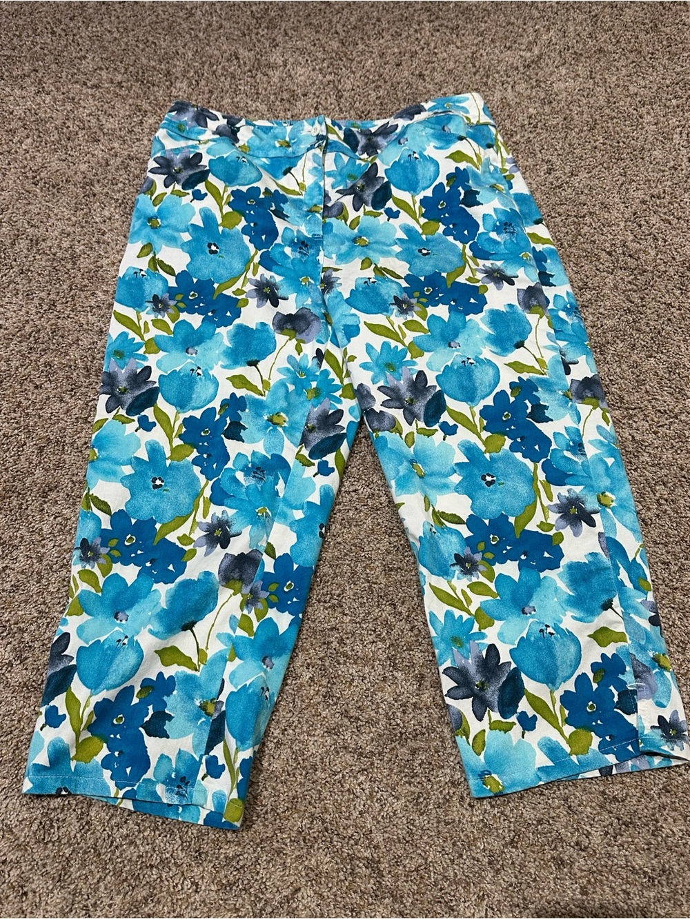 Vintage BILL BLASS Floral Capris Size 12